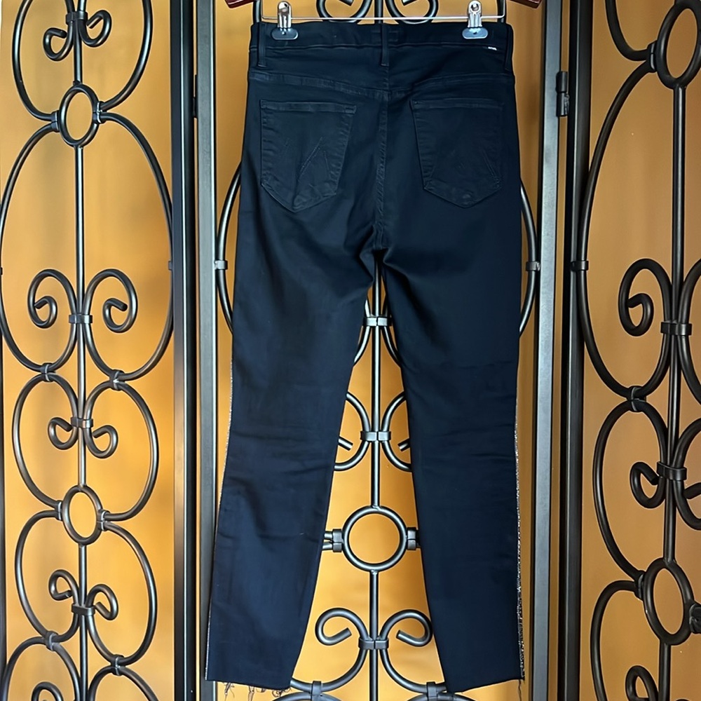MOTHER The Rascal High Waisted Ankle Fray - Picture 4 of 17